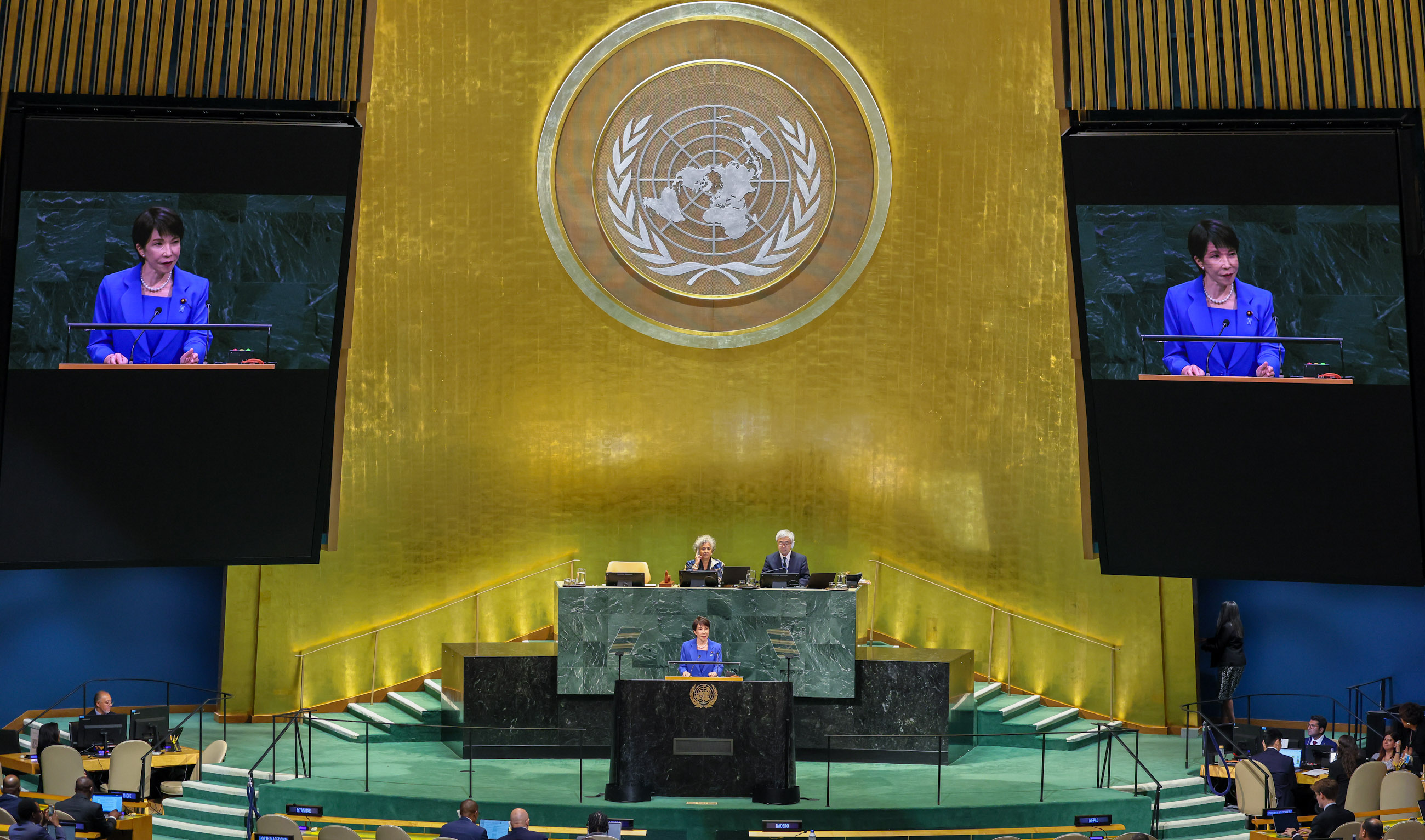 Prime Minister Takaichi delivering an address at the General Debate of the United Nations General Assembly in the General Assembly Hall (4)