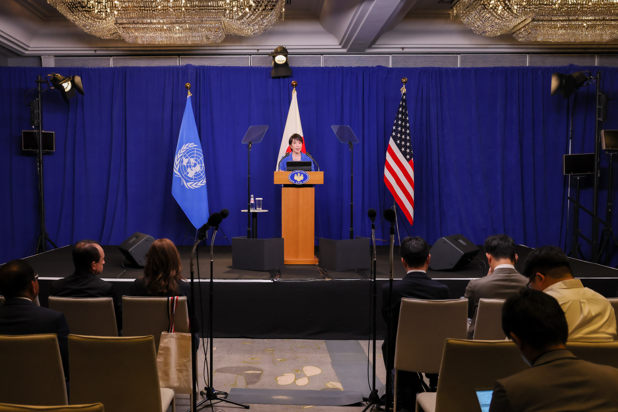 Press Conference (1)