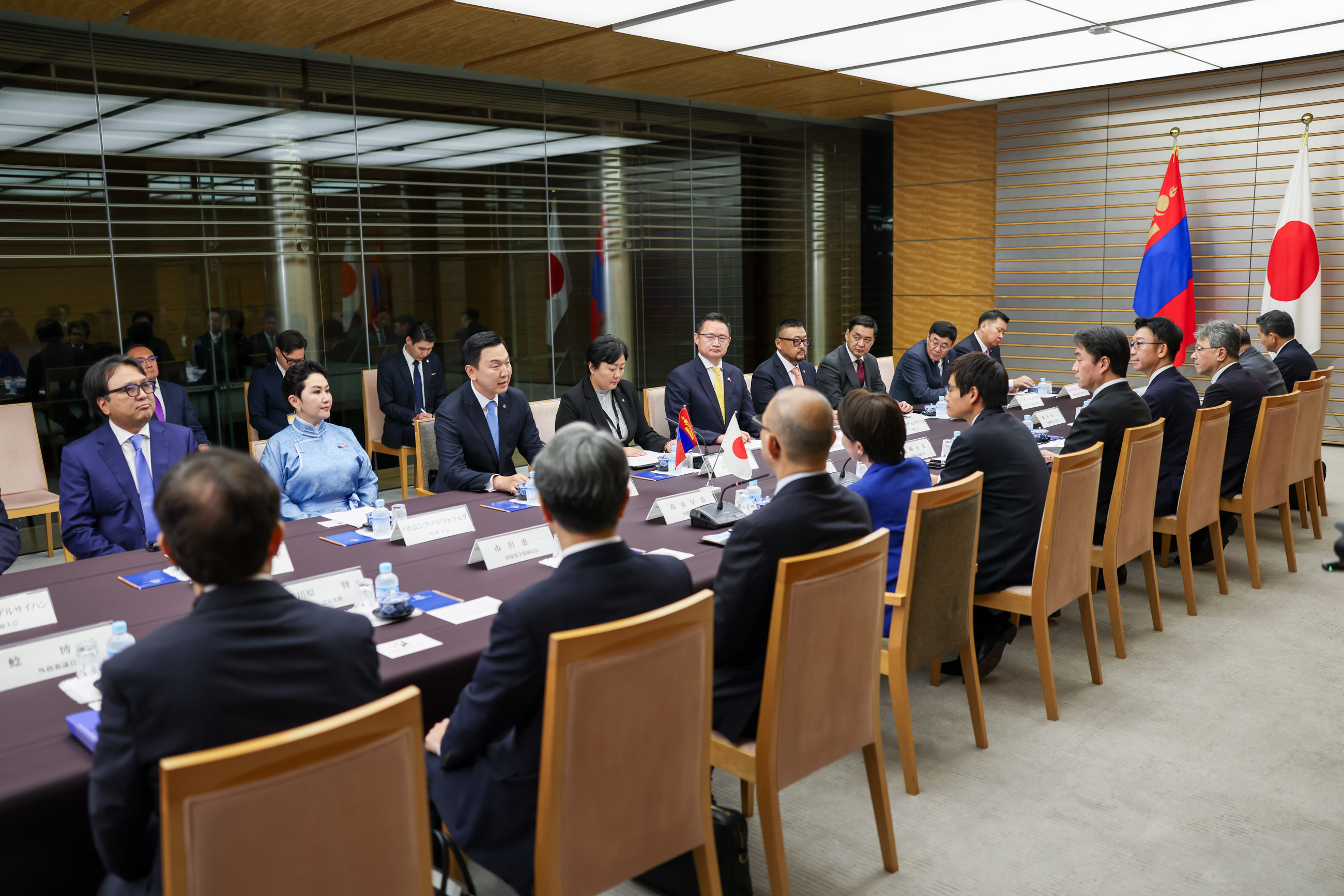 Japan-Mongolia Summit Meeting (11)