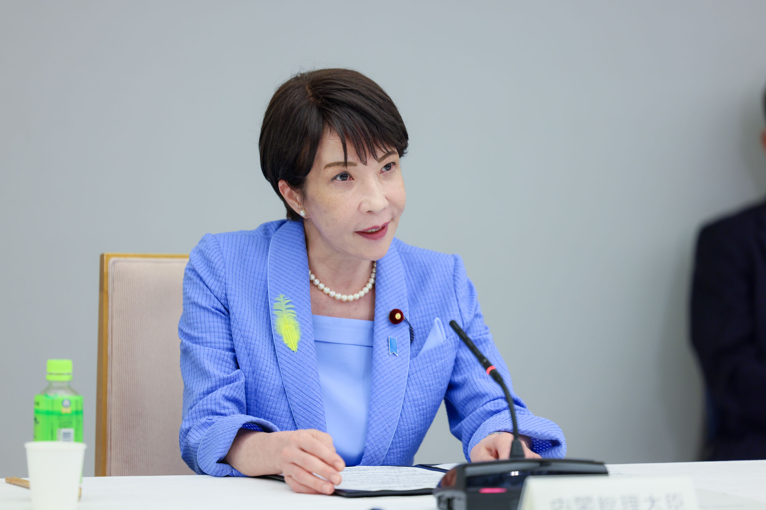 Prime Minister Takaichi wrapping up the meeting (7)