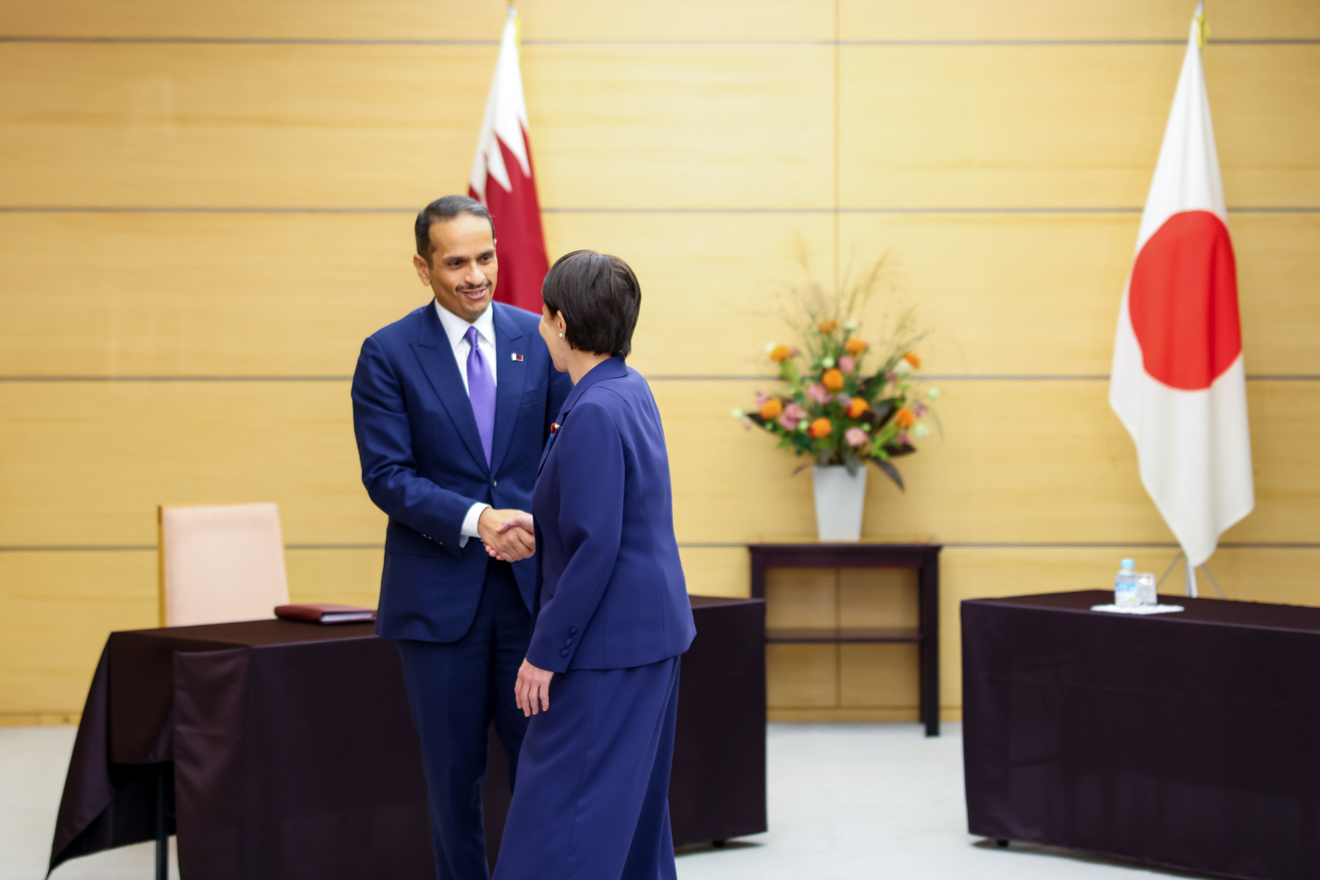 Prime Minister Takaichi holding a meeting with Prime Minister and Minister of Foreign Affairs Mohammed (2)