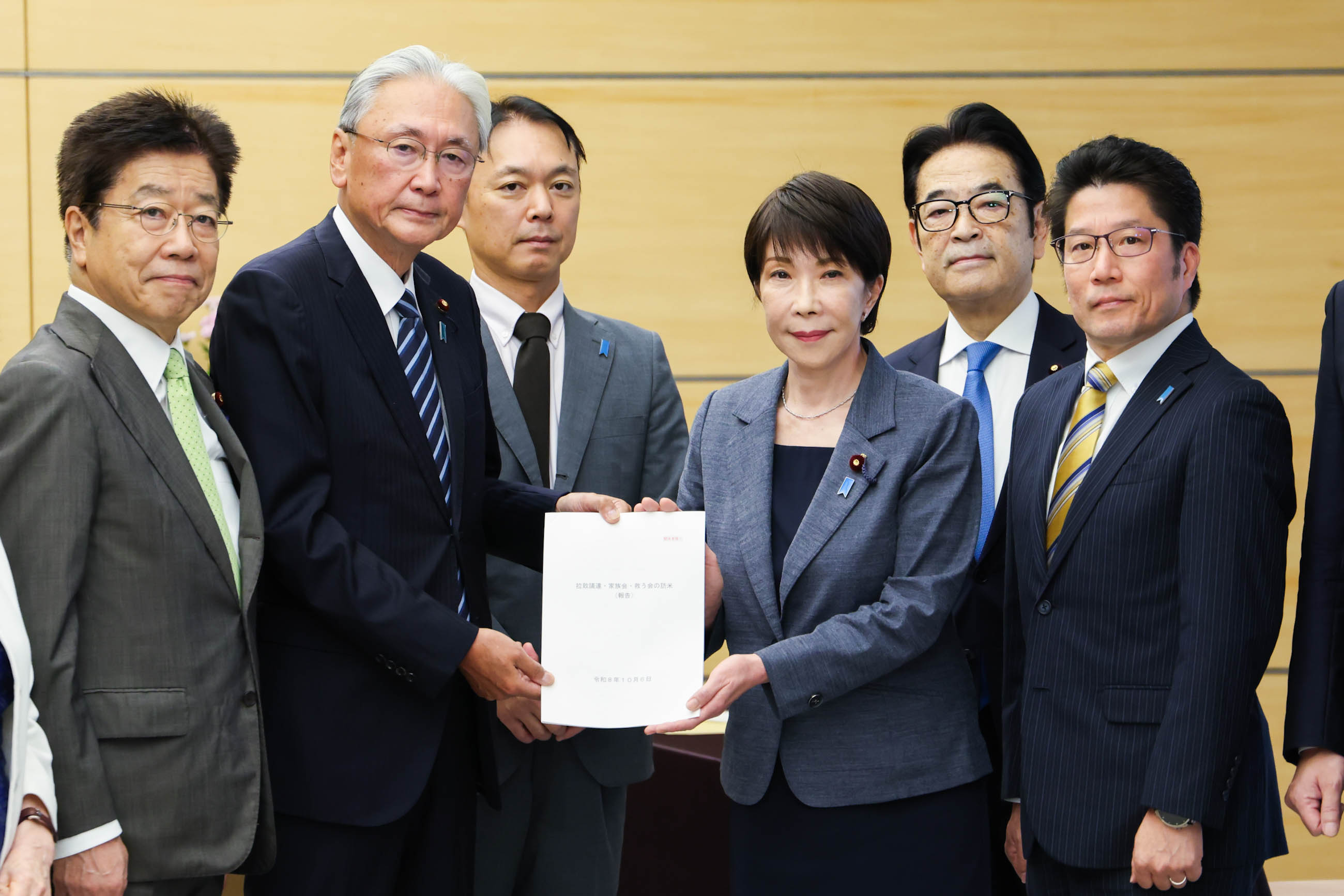 Prime Minister Takaichi holding a meeting (3)