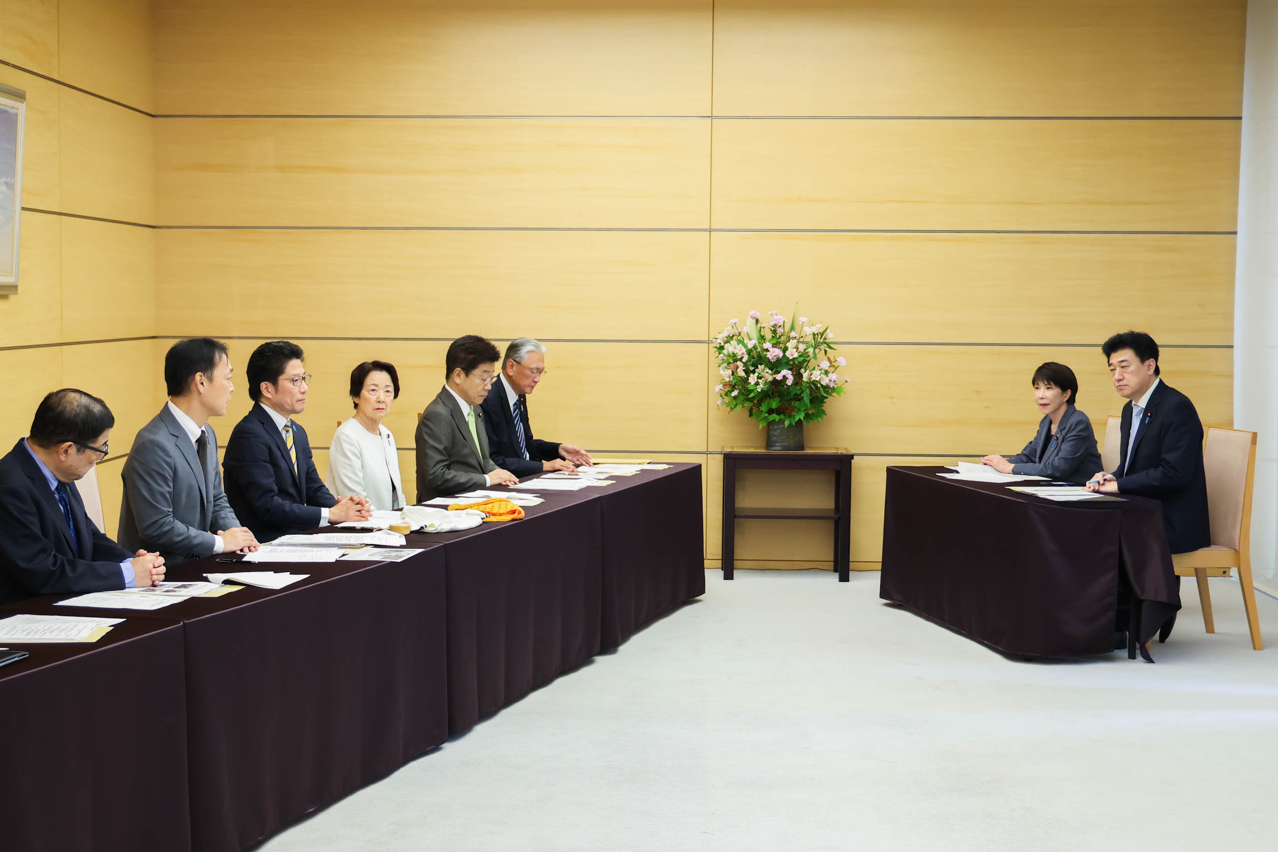 Prime Minister Takaichi holding a meeting (6)