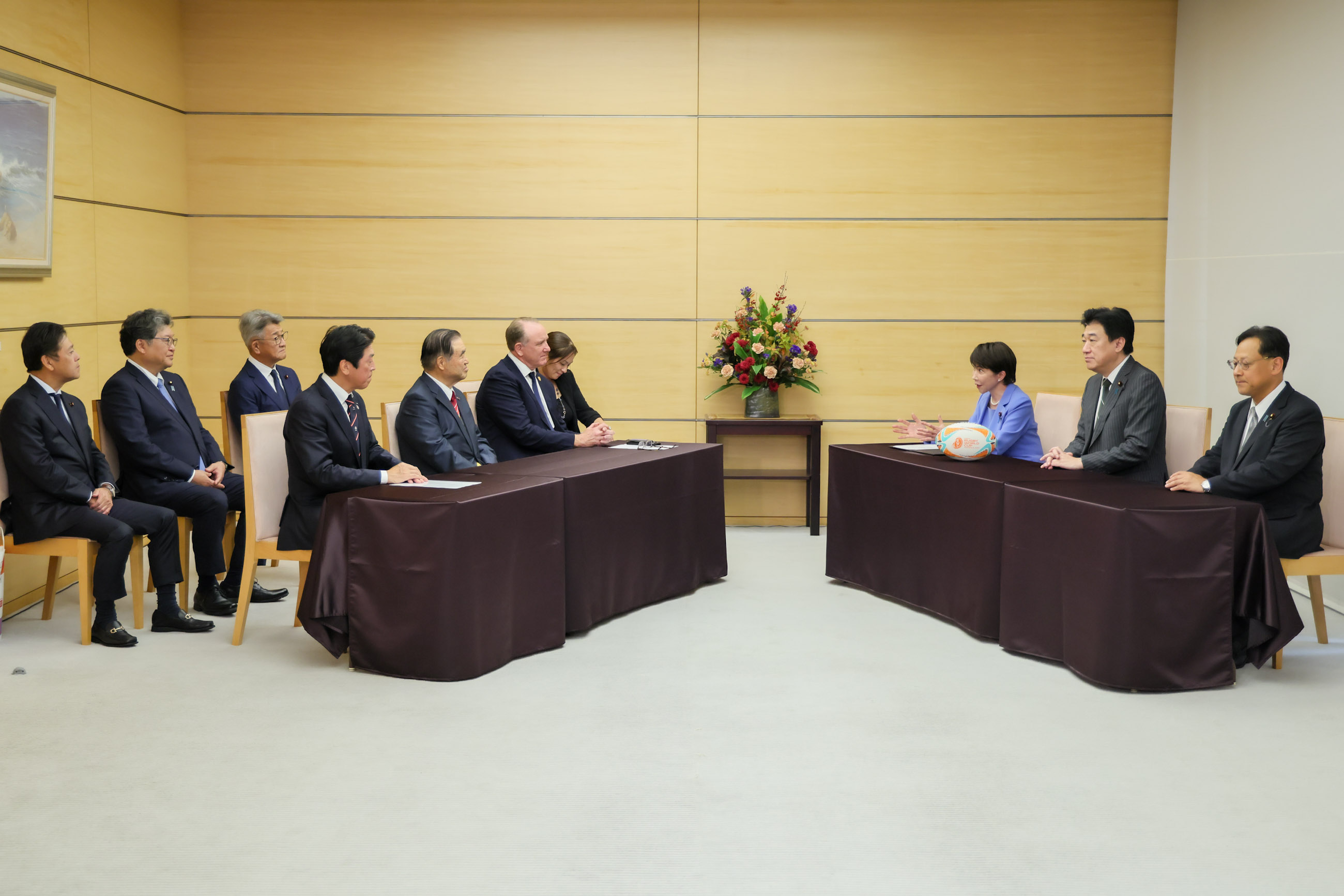 Prime Minister Takaichi receiving a courtesy call (4)