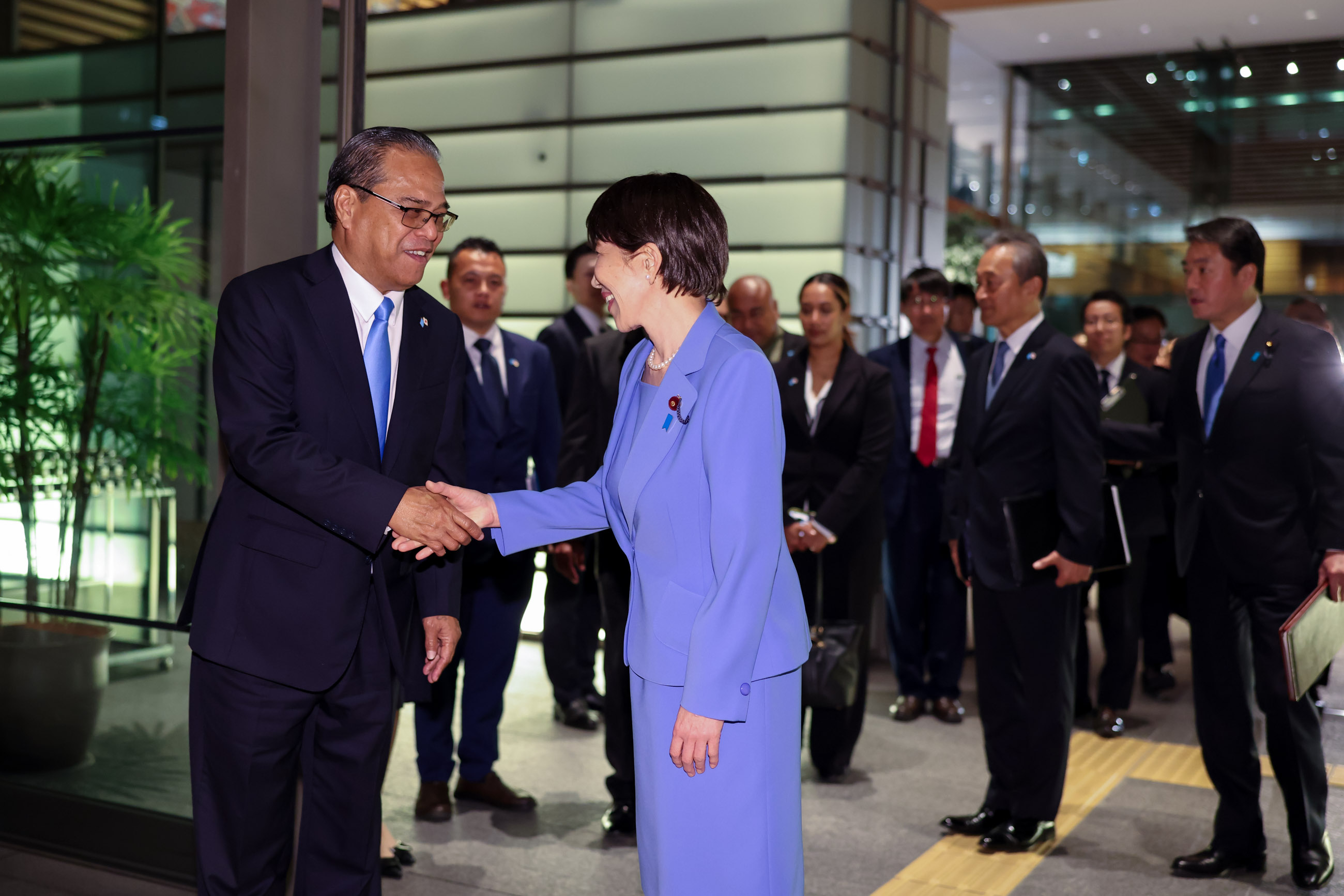 Prime Minister Takaichi seeing off President Simina (3)