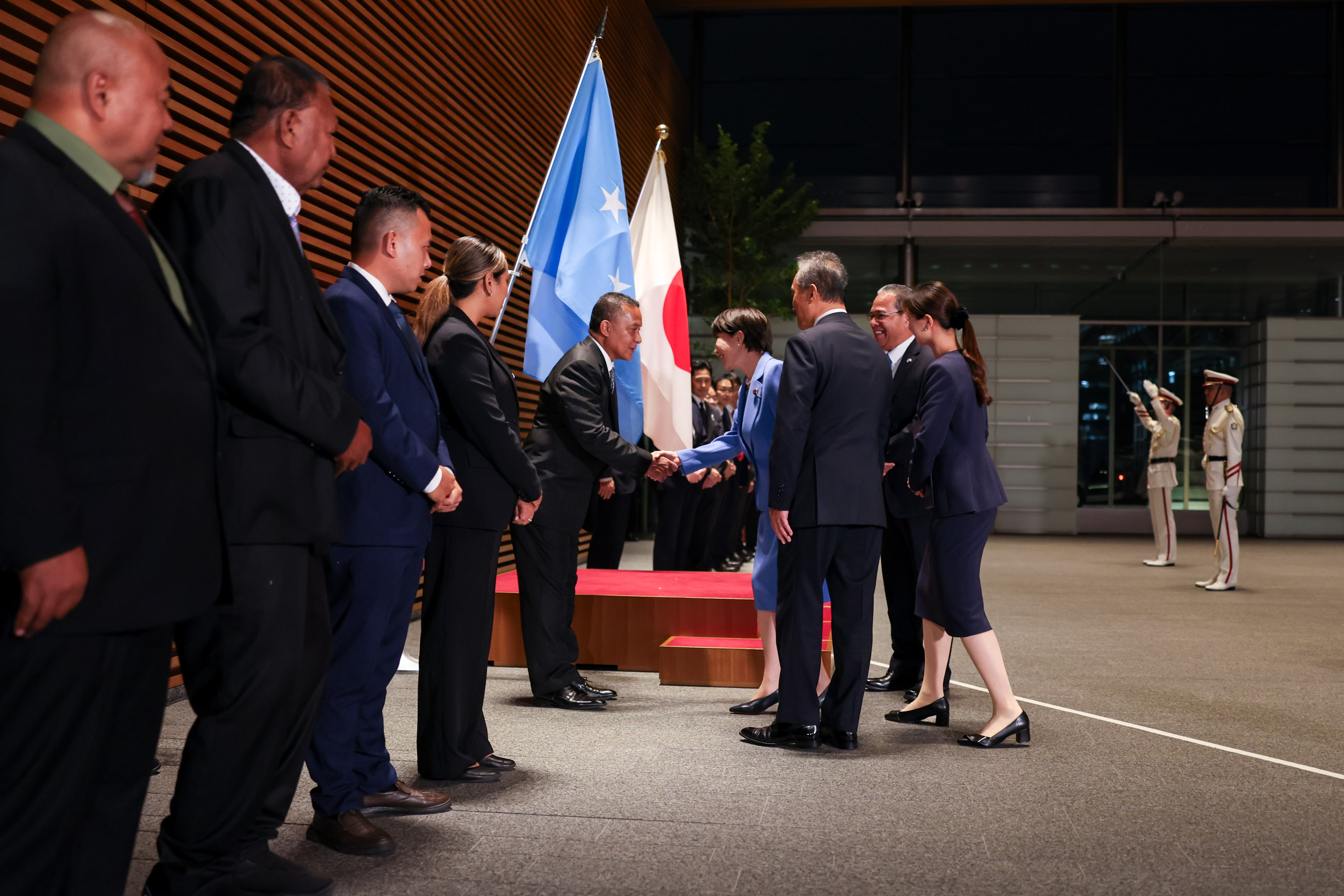 Salute and guard of honor ceremony (6)