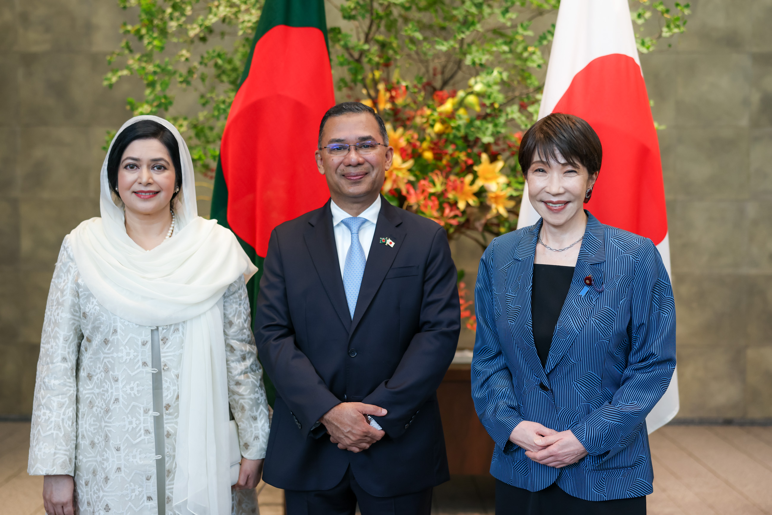Commemorative photograph (2)