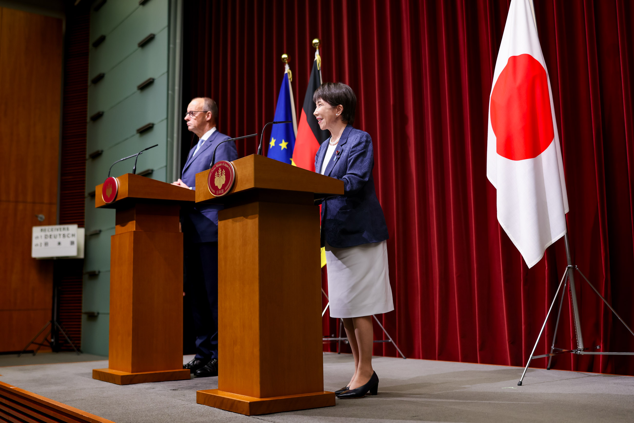 Joint press announcement (3)