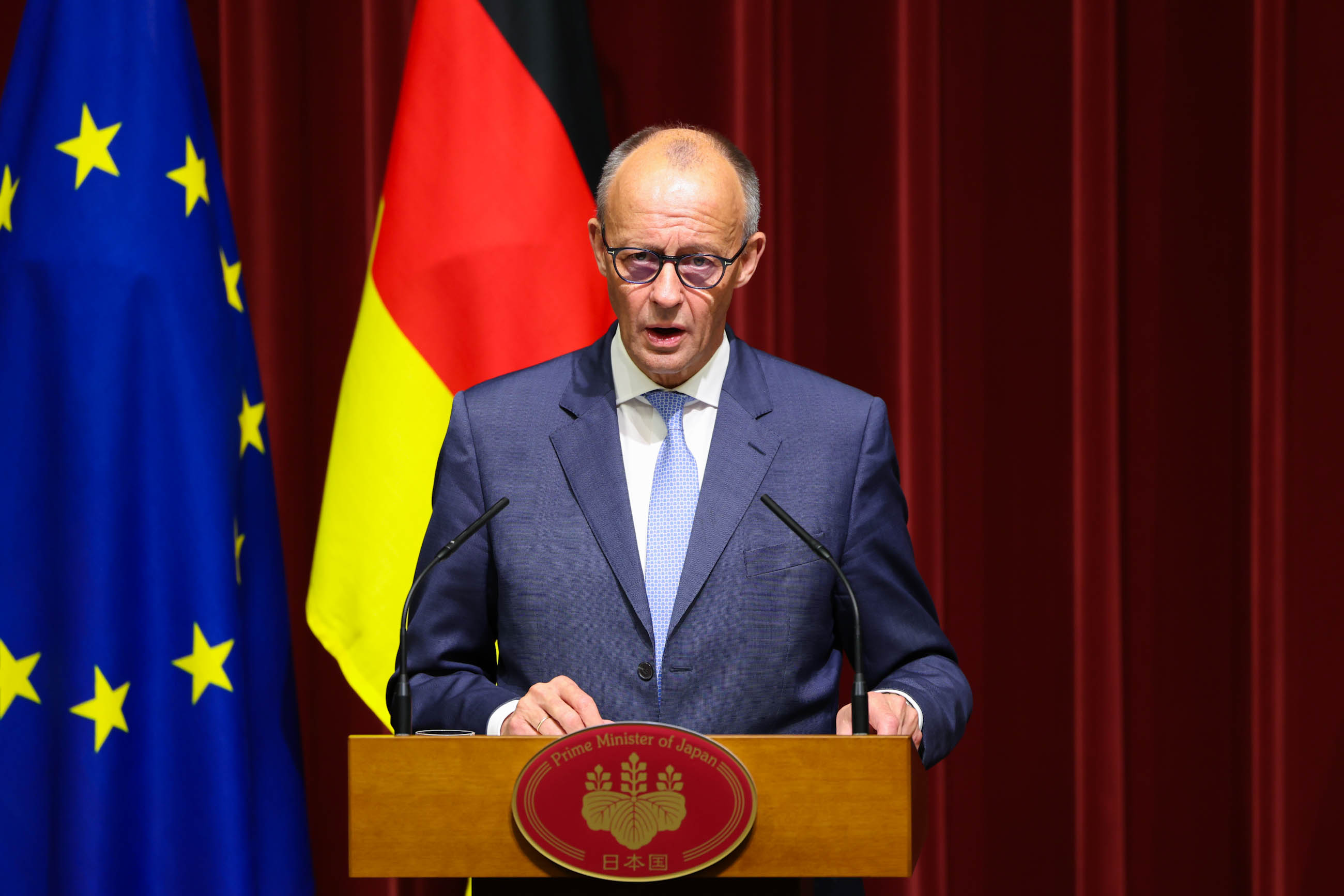 Joint press announcement (11)