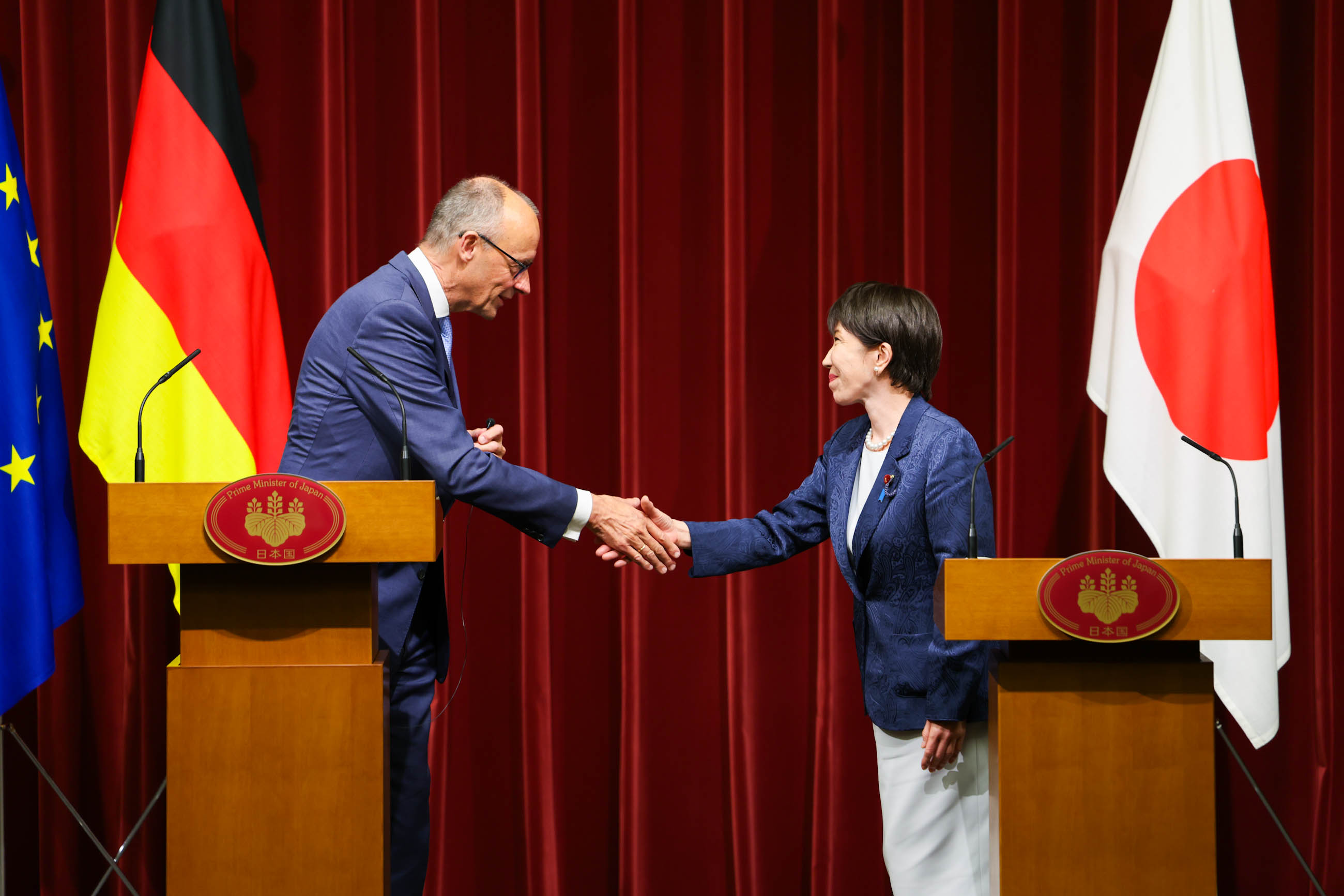 Joint press announcement (13)