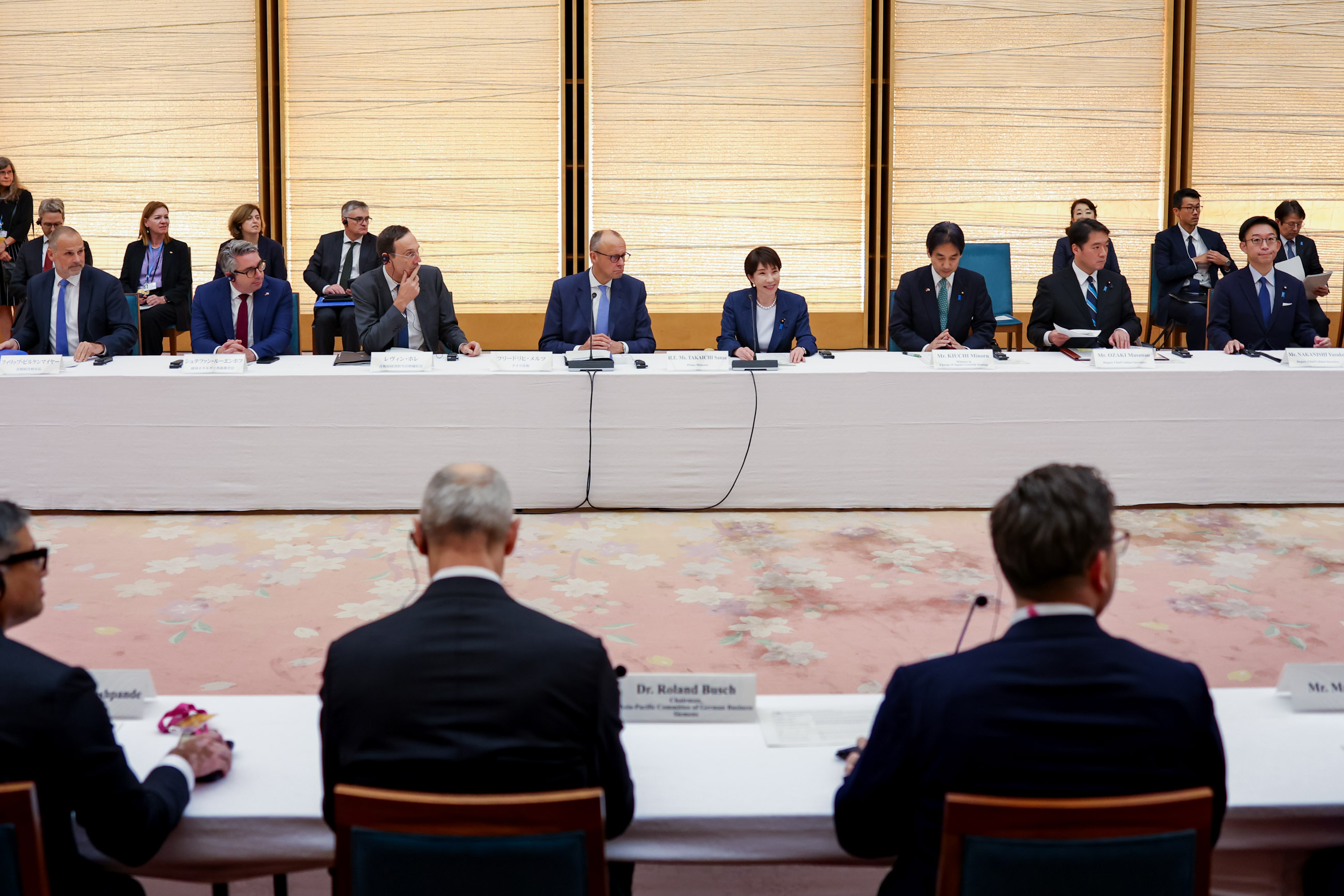 Prime Minister Takaichi receiving a courtesy call (3)