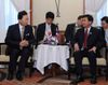 Photograph of Prime Minister Hatoyama holding talks with Prime Minister Abhisit of Thailand