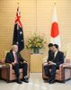 Photograph of Prime Minister Hatoyama holding talks with Prime Minister Rudd