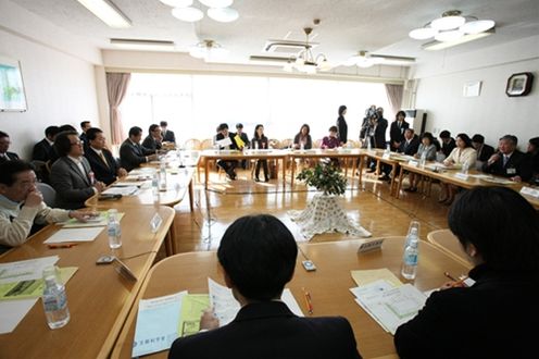 Photograph of a meeting with school staff