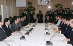 Photograph of a meeting of the Headquarters for Promoting the Welfare of Disabled Persons