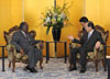 Photograph of PM Fukuda and President of the Republic of Namibia Hifikepunye Pohamba