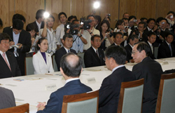 Photograph of the meeting of the parliamentary secretaries