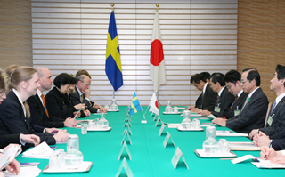 Photograph of the Japan-Sweden Summit Meeting