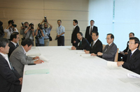 Photograph of the Meeting on Finance with Related Ministers and Others