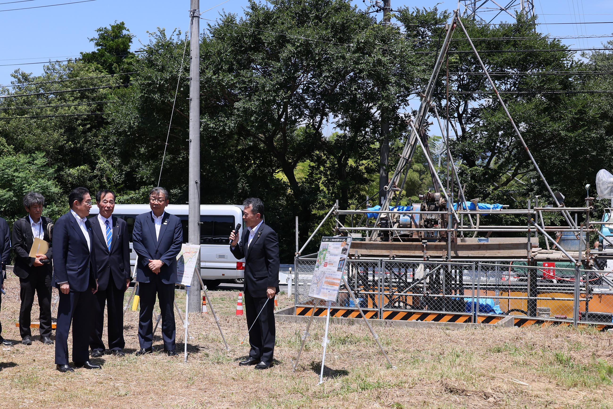 Prime Minister Kishida visiting a boring survey site to select the location of the station in Mie Prefecture of the Maglev Chuo Shinkansen (1)