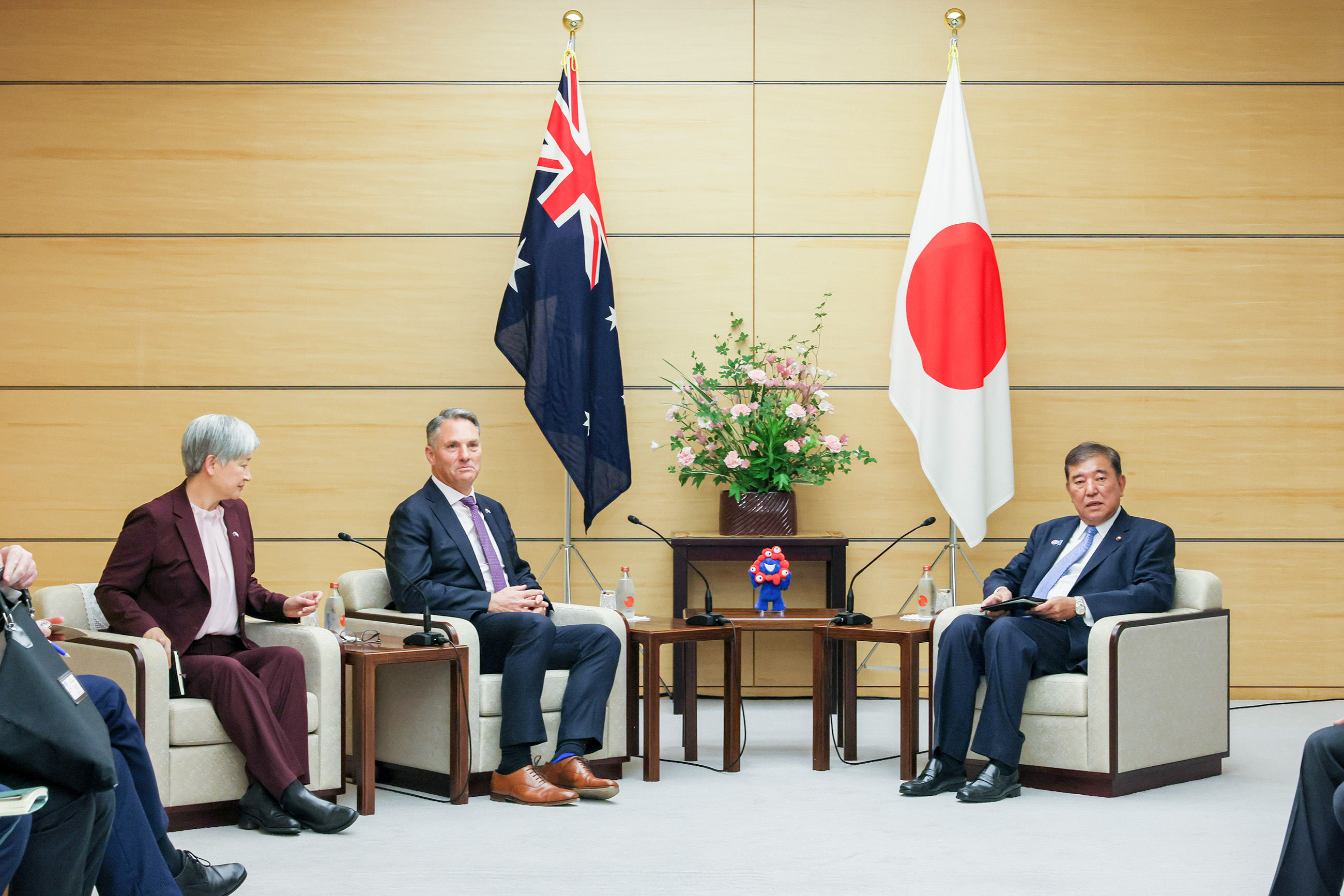 Prime Minister Ishiba receiving a courtesy call (2)