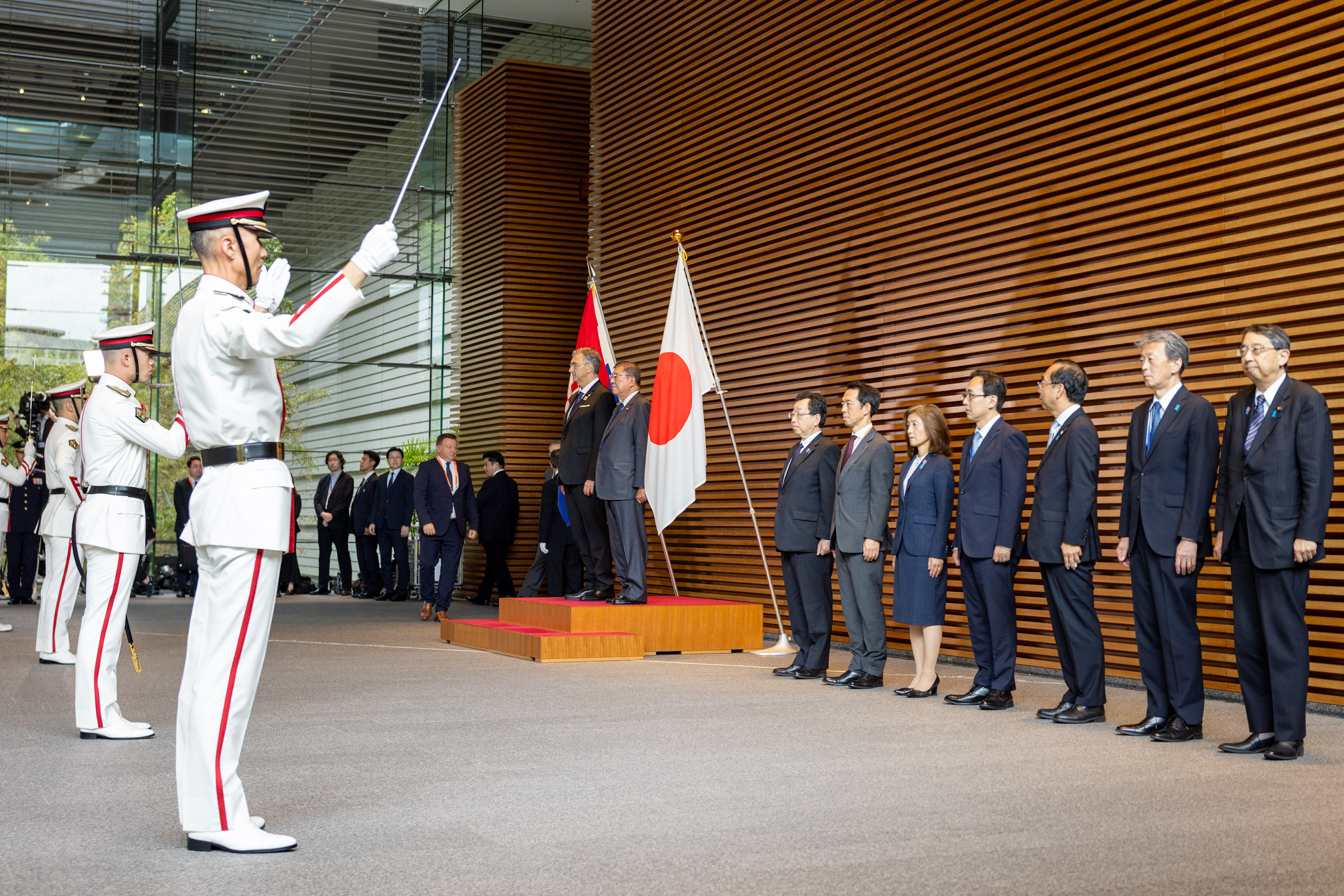 Salute and guard of honor ceremony (1)