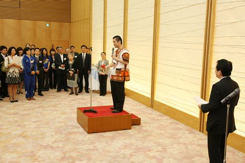 Photograph of the debriefing session on Japan Overseas Cooperation Volunteers (JOCV) activities 2