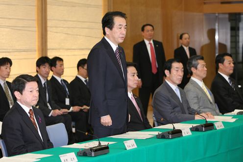 Photograph of the Prime Minister delivering an address at the meeting of the Headquarters on the Abduction Issue 2