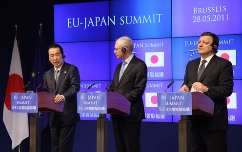 Photograph of the Prime Minister holding a joint press conference 3