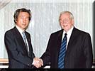 New United States Ambassador to Japan Howard H. Baker Pays Courtesy Call on Prime Minister 