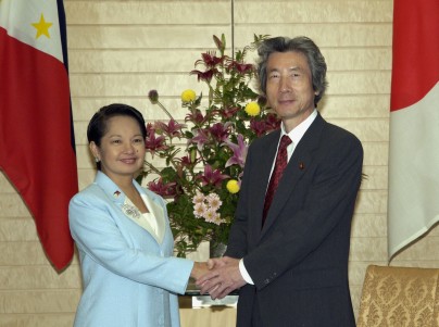 Japan-Philippines Summit Meeting