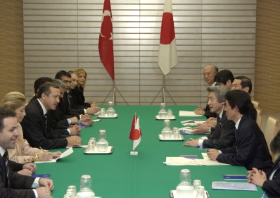 Prime Minister Meets with Prime Minister of the Republic of Turkey 