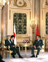 Photograph of Prime Minister Koizumi meeting with King Mohammed VI