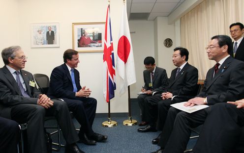 Photograph of the Japan-UK Summit Meeting