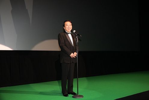 Photograph of the Prime Minister delivering an address at the opening ceremony of the Tokyo International Film Festival (TIFF) (©2011 TIFF)