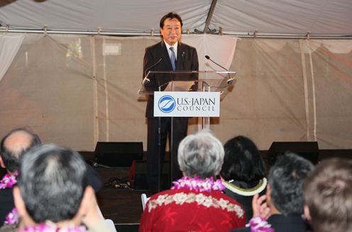 Photograph of Prime Minister Noda delivering an address at the reception co-hosted by the U.S.-Japan Council and the APEC Host Committee 2