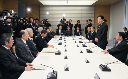 Liaison Meeting Among the Cabinet Office and Ministries (The Prime Minister  in Action) | Prime Minister of Japan and His Cabinet
