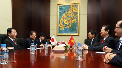 Photograph of the Japan-Viet Nam Summit Meeting