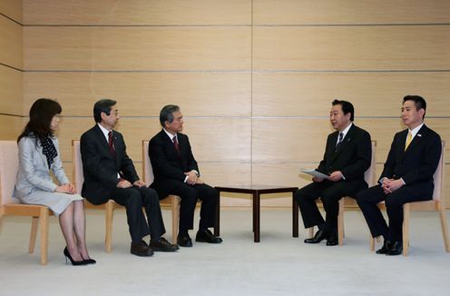 Photograph of the Prime Minister receiving the 