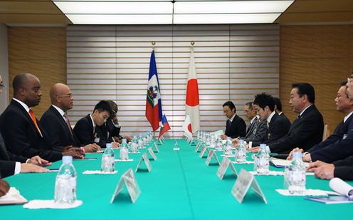 Photograph of the Japan-Haiti Summit Meeting